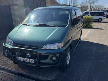 Авто Hyundai H200 1998 № 8670145