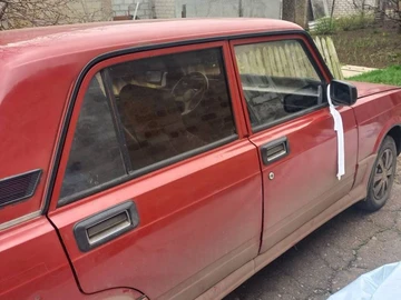Авто ВАЗ 2105 1994 № 8670257