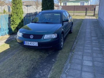 Авто Volkswagen Passat Sedan 1999 № 8670440