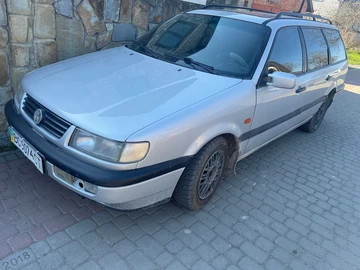 Авто Volkswagen Passat Variant 1996 № 8670585