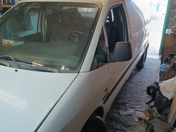 Авто Citroen Jumpy 2000 № 8670600