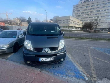 Авто Renault Trafic 2012 № 8670625