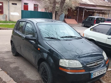 Авто Chevrolet Aveo 2004 № 8670928
