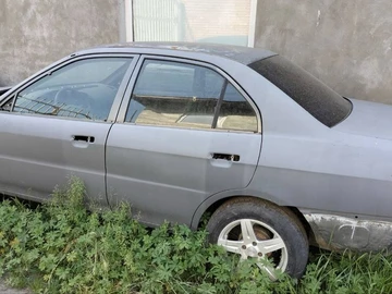Авто Mitsubishi Lancer 2000 № 8670936