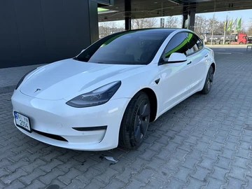 Авто Tesla Model 3 2021 № 8670950