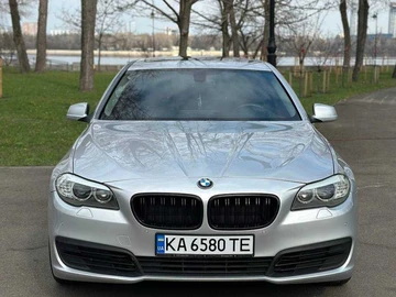 Авто BMW 5 Серия 2012 № 8670971