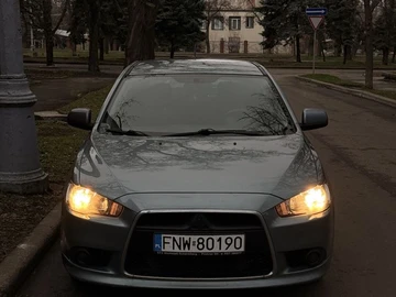 Авто Mitsubishi Lancer 2010 № 8671025