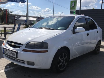 Авто Chevrolet Aveo 2003 № 8671249