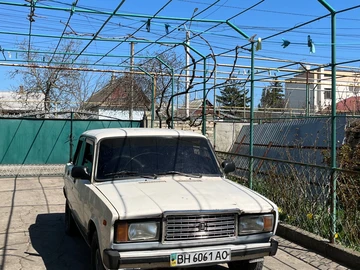 Авто ВАЗ 2107 1985 № 8671252