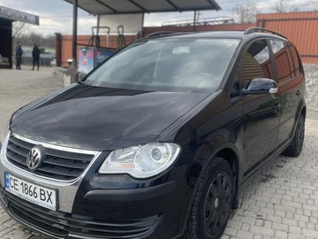 Авто Volkswagen Touran 2006 № 8671313