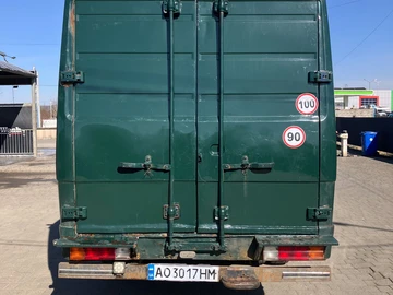 Авто Mercedes Vario 1999 № 8671716