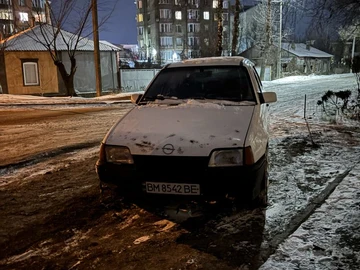 Авто Opel Kadett 1988 № 8671780
