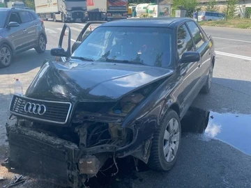 Авто Audi 100 1993 № 8672050