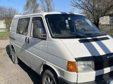 Авто Volkswagen Transporter 2000 № 8672257