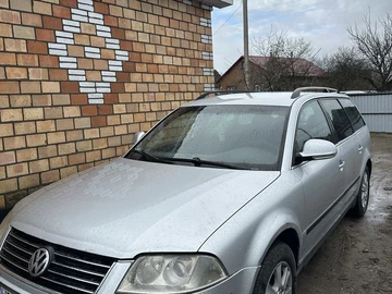 Авто Volkswagen Passat Variant 2004 № 8672272
