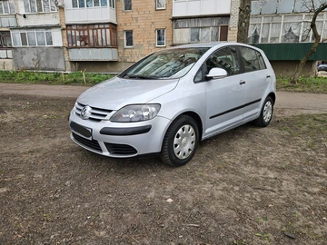 Авто Volkswagen Golf Plus 2005 № 8672379