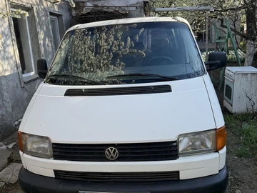 Авто Volkswagen Transporter 1998 № 8672533