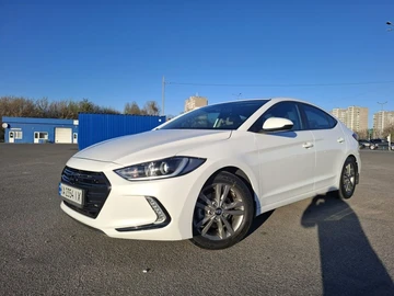 Авто Hyundai Elantra 2018 № 8672610
