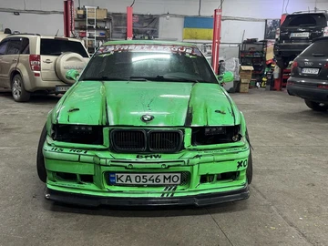 Авто BMW 3 Серия 1993 № 8672861