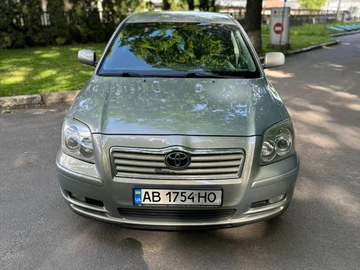 Авто Toyota Avensis 2004 № 8672862