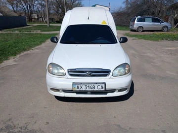 Авто Daewoo Lanos Sens  2011 № 8672879