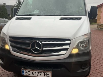 Авто Mercedes Mb 2017 № 8672909