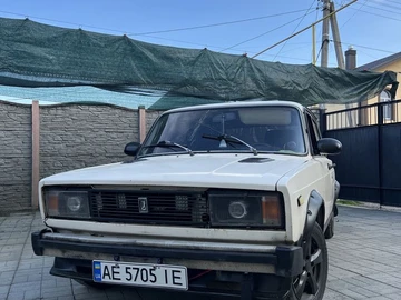 Авто ВАЗ 2105 1990 № 8672964
