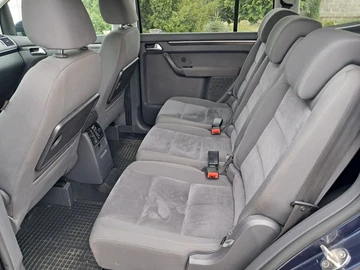 Авто Volkswagen Touran 2011 № 8673135