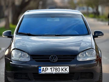 Авто Volkswagen Golf 2003 № 8673147