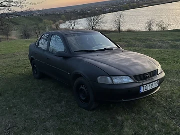 Авто Opel Vectra 1997 № 8673201