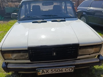 Авто ВАЗ 2105 1982 № 8673223