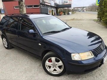 Авто Volkswagen Passat Variant 1998 № 8673399