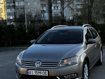 Авто Volkswagen Passat Variant 2012 № 8673405