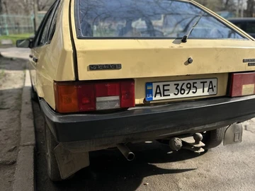 Авто ВАЗ 21093 1988 № 8673406