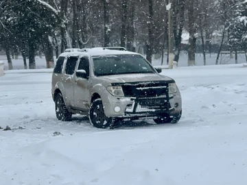 Авто Nissan Pathfinder 2007 № 8673410