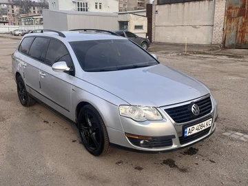 Авто Volkswagen Passat Variant 2006 № 8673500