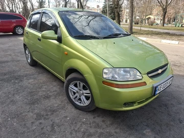 Авто Chevrolet Aveo 2005 № 8674058