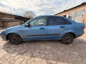 Авто Ford Focus 2000 № 8674086