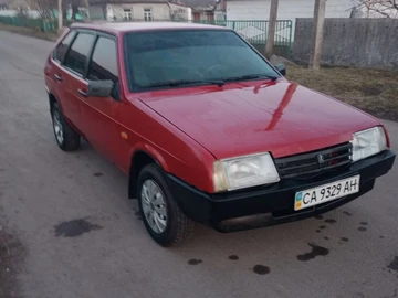 Авто ВАЗ 2109 1991 № 8674191