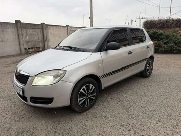 Авто Skoda Fabia 2008 № 8674221