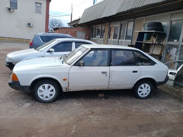 Авто  2141 1991 № 8674285
