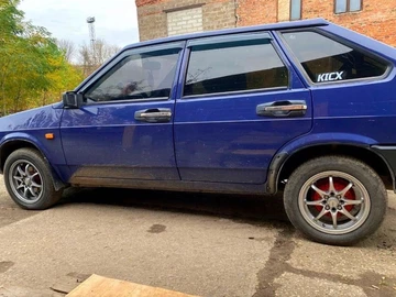 Авто ВАЗ 2109 2004 № 8674341