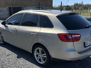 Авто SEAT Ibiza 2010 № 8674416