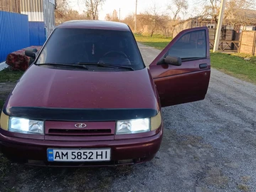 Авто ВАЗ 2112 2003 № 8674471