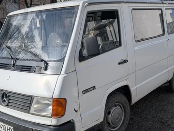 Авто Mercedes Mb 1995 № 8674635