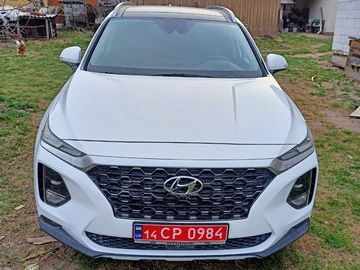 Авто Hyundai Santa Fe 2019 № 8674643