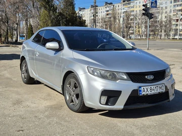 Авто KIA Cerato Forte  2010 № 8674662
