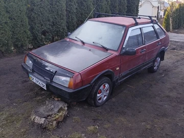 Авто ВАЗ 2109 1992 № 8674860
