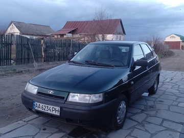 Авто ВАЗ 2112 2002 № 8674930