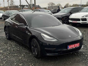 Авто Tesla Model 3 2019 № 8675185